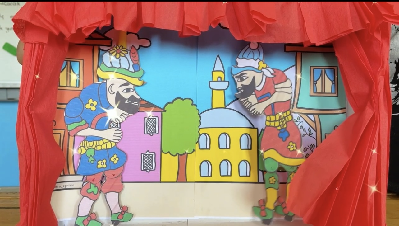 Hacivat Karagöz Kuklası ve Arka Planları