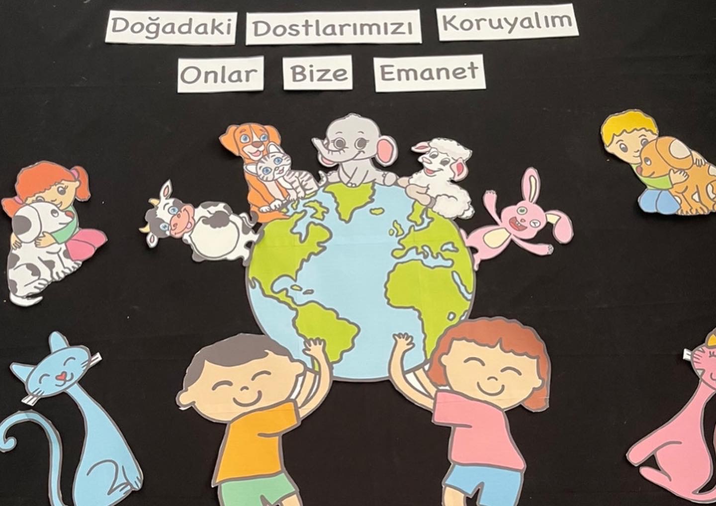 4 Ekim 2021 Panosu Renkli