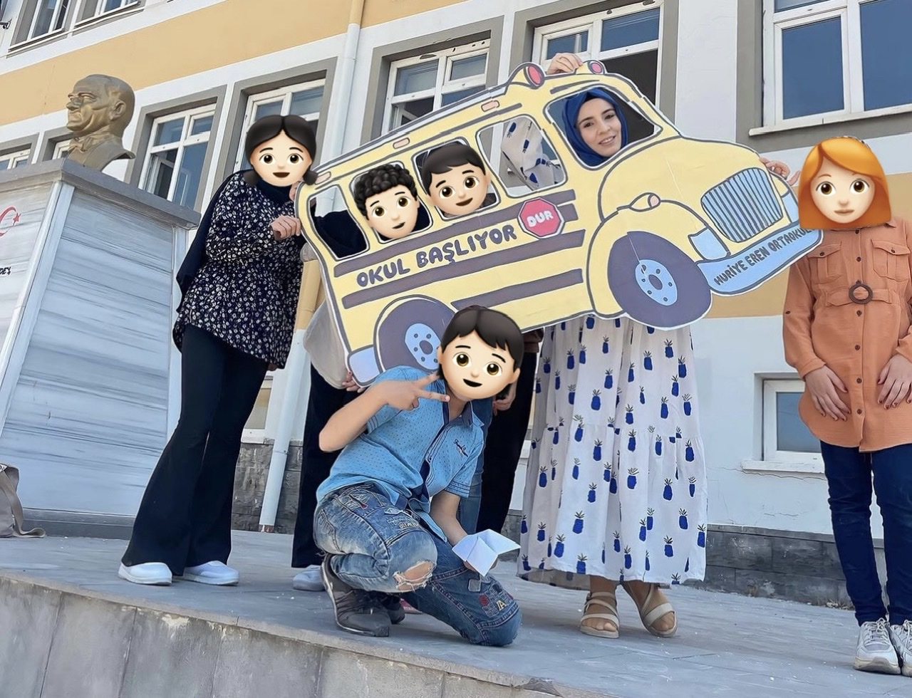 32 A4 Okul Başlıyor ( Okul Servisi Etkinliği RENKLİ)